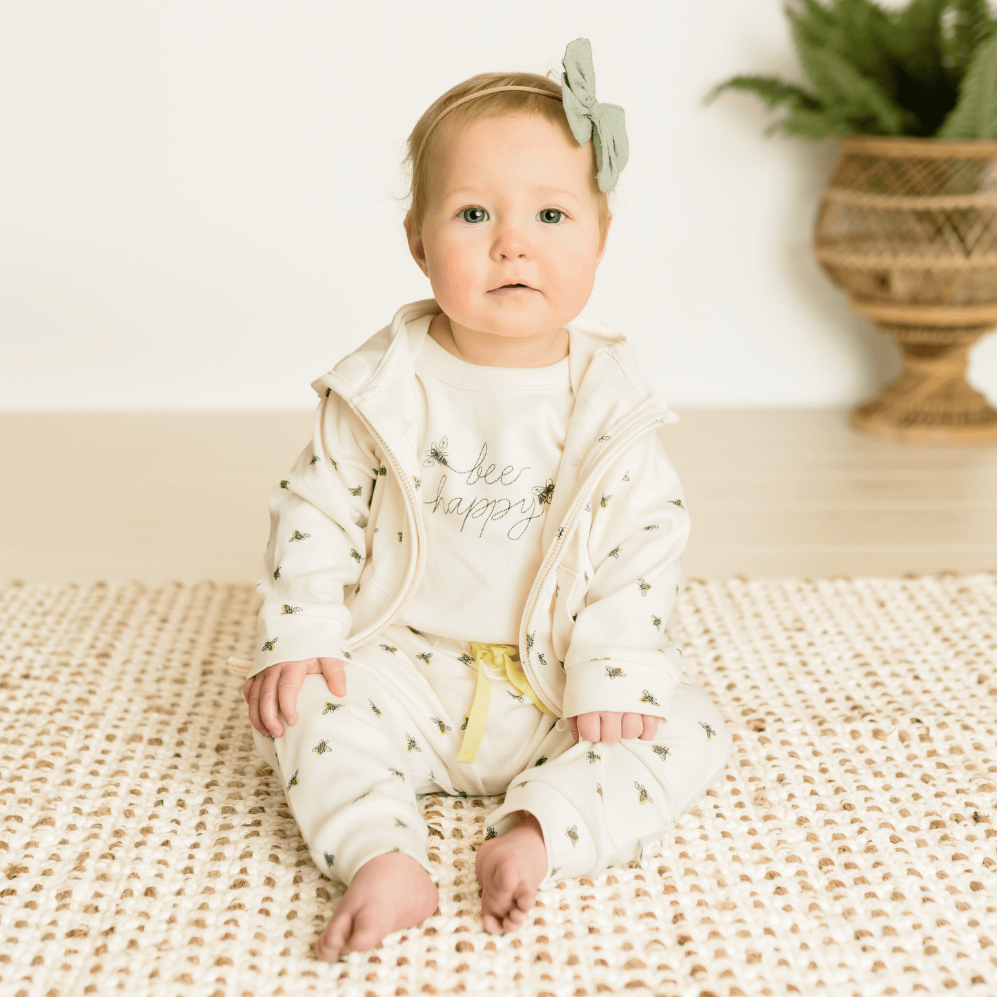 lounge pants | busy bees